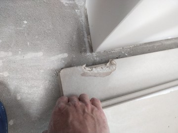 Sprzedam wiadro farby białej i stelarze do regips&oacute;w