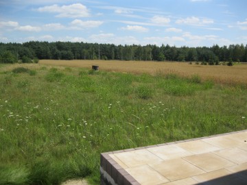 Sprzedam działkę budowlaną w Kawnicach