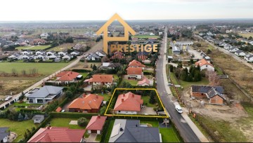 Na sprzedaż parterowy dom jednorodzinny w Węglewie gm.Golina