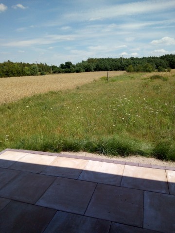 Sprzedam działkę budowlaną w Kawnicach