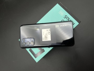 Smartfon OPPO Reno 5 5G 8/128GB