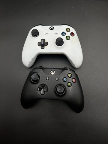 Konsola Xbox One S 500 GB Komplet