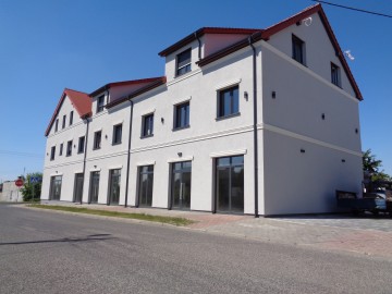 ŚLESIN &ndash; NOWE LOKALE BIUROWO/USŁUGOWE
