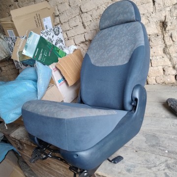 Sprzedam fotele od samochodu Voyager