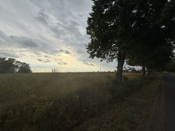 Działka budowlana 2290 m&sup2; &ndash; Kolonia Sługocin, gm. Lądek