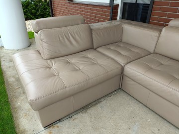 Sprzedam narożnik ze sk&oacute;ry