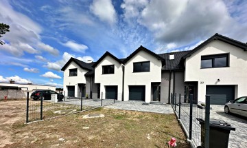 DOM DEWELOPERSKI W ZABUDOWIE SZEREGOWEJ POSOKA GM.STARE MIAS