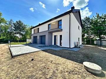 DOM DEWELOPERSKI W ZABUDOWIE BLIŹNIACZEJ POSOKA