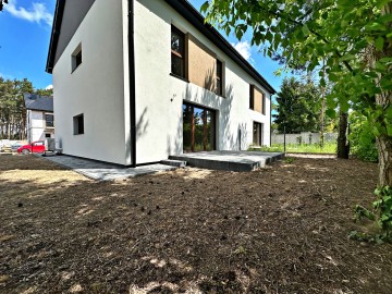 DOM DEWELOPERSKI W ZABUDOWIE BLIŹNIACZEJ POSOKA