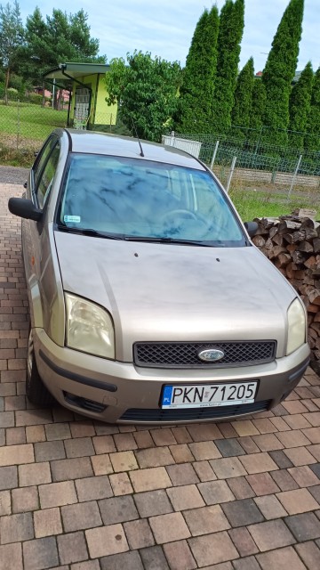 Sprzedam Ford Fusion 2004 r. 1.4 TDCi, klima, 248k przebiegu