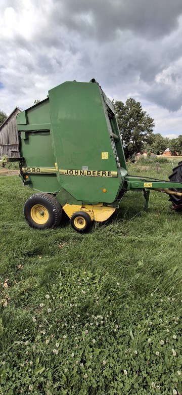 Prasa john deere 590