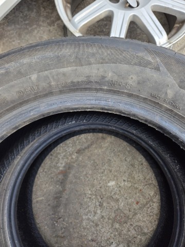 OPONY 205 /60 R 16