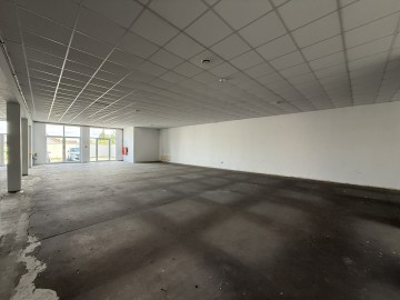 Lokal ok 530 m2 Witkowo