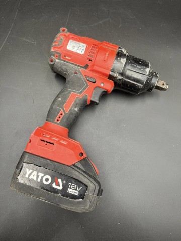 Klucz udarowy Yato YT-828061 18V zestaw