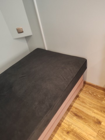 Tapczan młodzieżowy