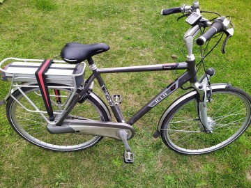 Rower elektryczny męski Rih omega 28 36v