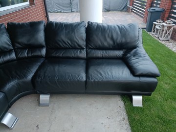 Sprzedam narożnik ze sk&oacute;ry