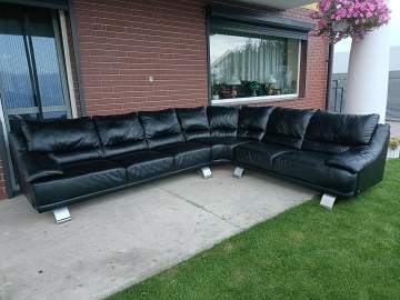 Sprzedam narożnik ze sk&oacute;ry