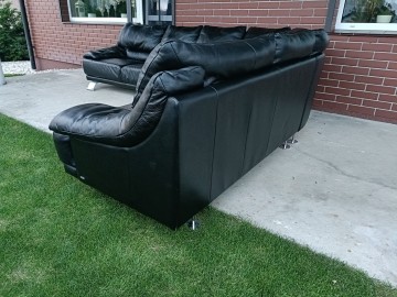 Sprzedam narożnik ze sk&oacute;ry