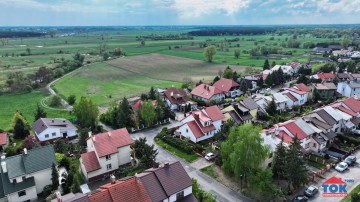 Mieszkanie 3-pokojowe + 2 m/ postojowe, Konin os. Chorzeń