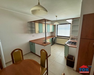 Mieszkanie 3-pokojowe + 2 m/ postojowe, Konin os. Chorzeń