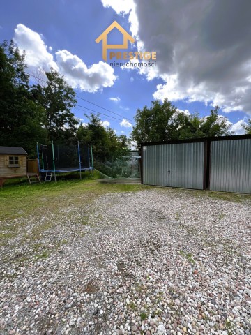 Na sprzedaż mieszkanie z garażem w Paprotni gm.Krzym&oacute;w