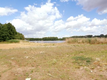 Działka z linią brzegową - Jezioro Ślesińskie