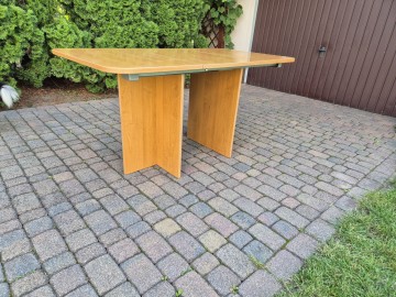 Sprzedam stół kuchenny