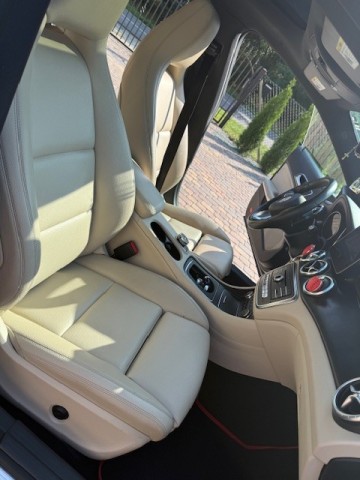 Mercedes-Benz CLA 4MATIC 2017 rok - Benzyna
