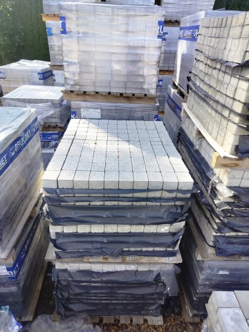 KOSTKA 6cm LOGO BRUK-BET kolor sjenit 60 zł/m2