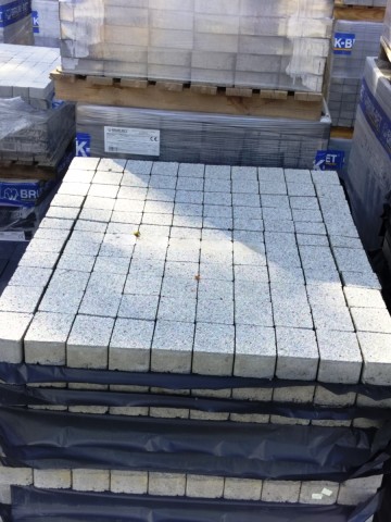 KOSTKA 6cm LOGO kolor sjenit BRUK-BET