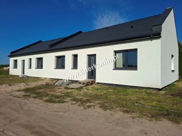 Na sprzedaż dom jednorodzinny w zab. dwulokalowej &ndash; k.Konina