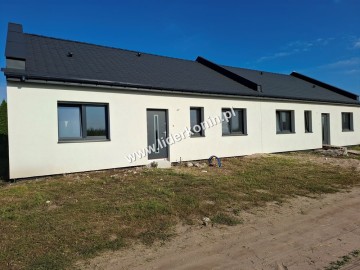 Na sprzedaż dom jednorodzinny w zab. dwulokalowej &ndash; k.Konin