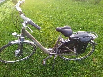 Rower elektryczny Giant Twist 36v 28 Alu Nexus