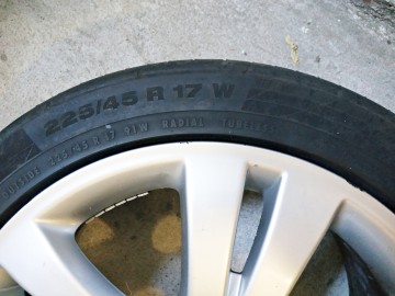 Felga 17” aluminiowa 7.5Jx17H2 ET47 – MERCEDES