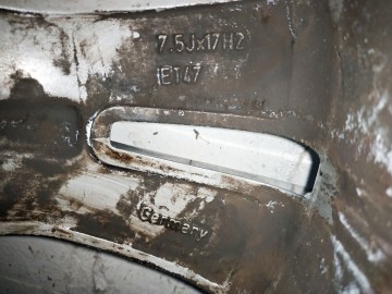 Felga 17” aluminiowa 7.5Jx17H2 ET47 – MERCEDES
