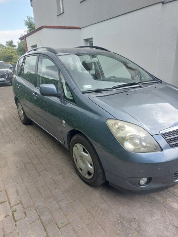 Sprzedam Toyota Corolla Verso 2.0 D4D