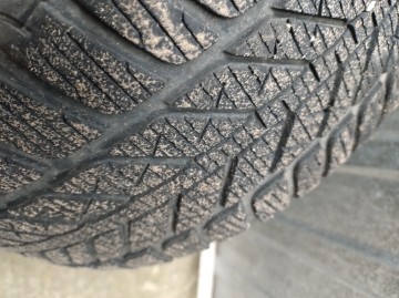 Sprzedam koła zim&oacute;wki 15 cali