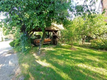 Lokal gastronomiczno-usługowy - Giewart&oacute;w