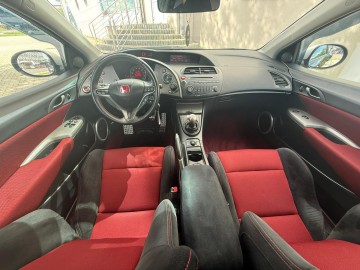 Honda Civic Type R Grand Prix zamiana na droższy SUV jeep