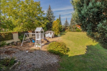 Sprzedam komfortowy dom na dużej działce 17,6ar