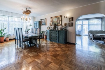 Sprzedam komfortowy dom na dużej działce 17,6ar