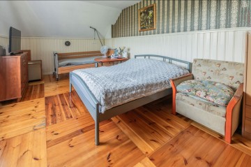 Sprzedam komfortowy dom na dużej działce 17,6ar