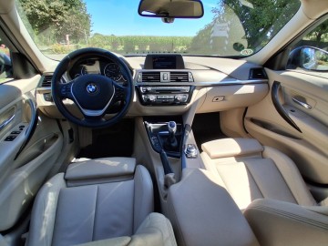 BMW 320d 184KM Modern X-Drive Jasne Skóry Navi El klapa