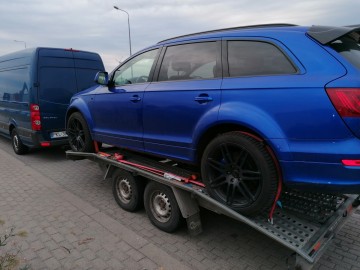 Przew&oacute;z os&oacute;b - Laweta