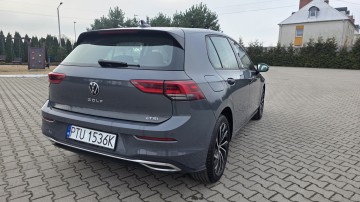 Volkswagen Golf 8 2021r 1,0e-Tsi + automat DSG
