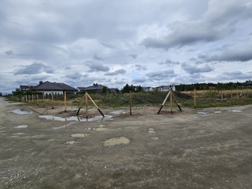 Ogrodzenie tymczasowe, leśne, budowlane