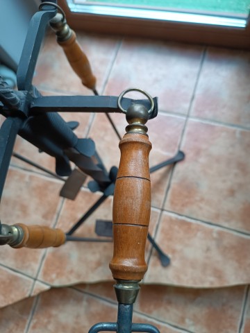 Sprzedam ZESTAW KOMINKOWY KUTY z lat 80