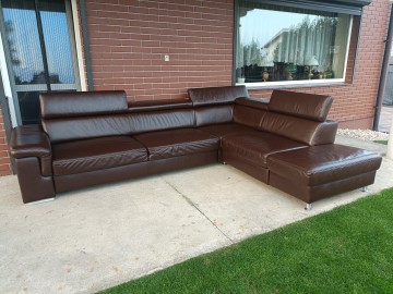 Sprzedam narożnik ze sk&oacute;ry