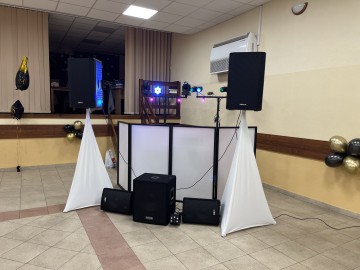 Dj, nagłośnienie i oświetlenie. Oprawa muzyczna imprez